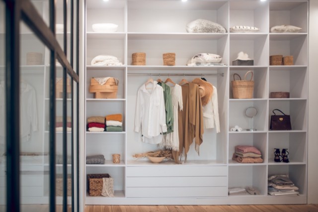 How to Declutter and Organize Your Wardrobe: 10 Expert Tips